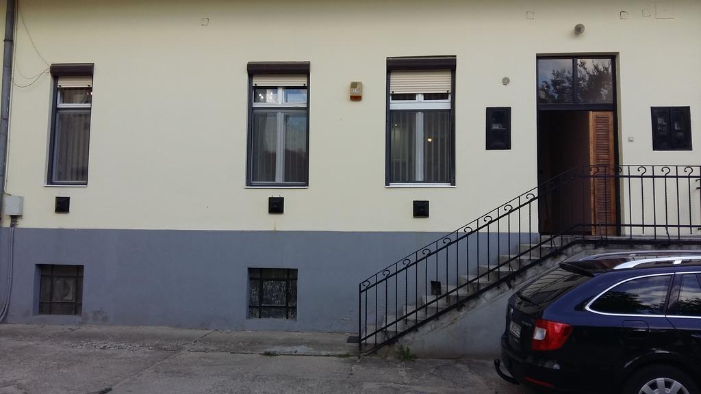 דברצן Civis Gold Apartman מראה חיצוני תמונה